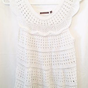 NWT 525 America White Crochet XS Top w/ Scalloped hem--$120 original retail!